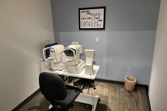 An exam room at Hurst Eyes Now